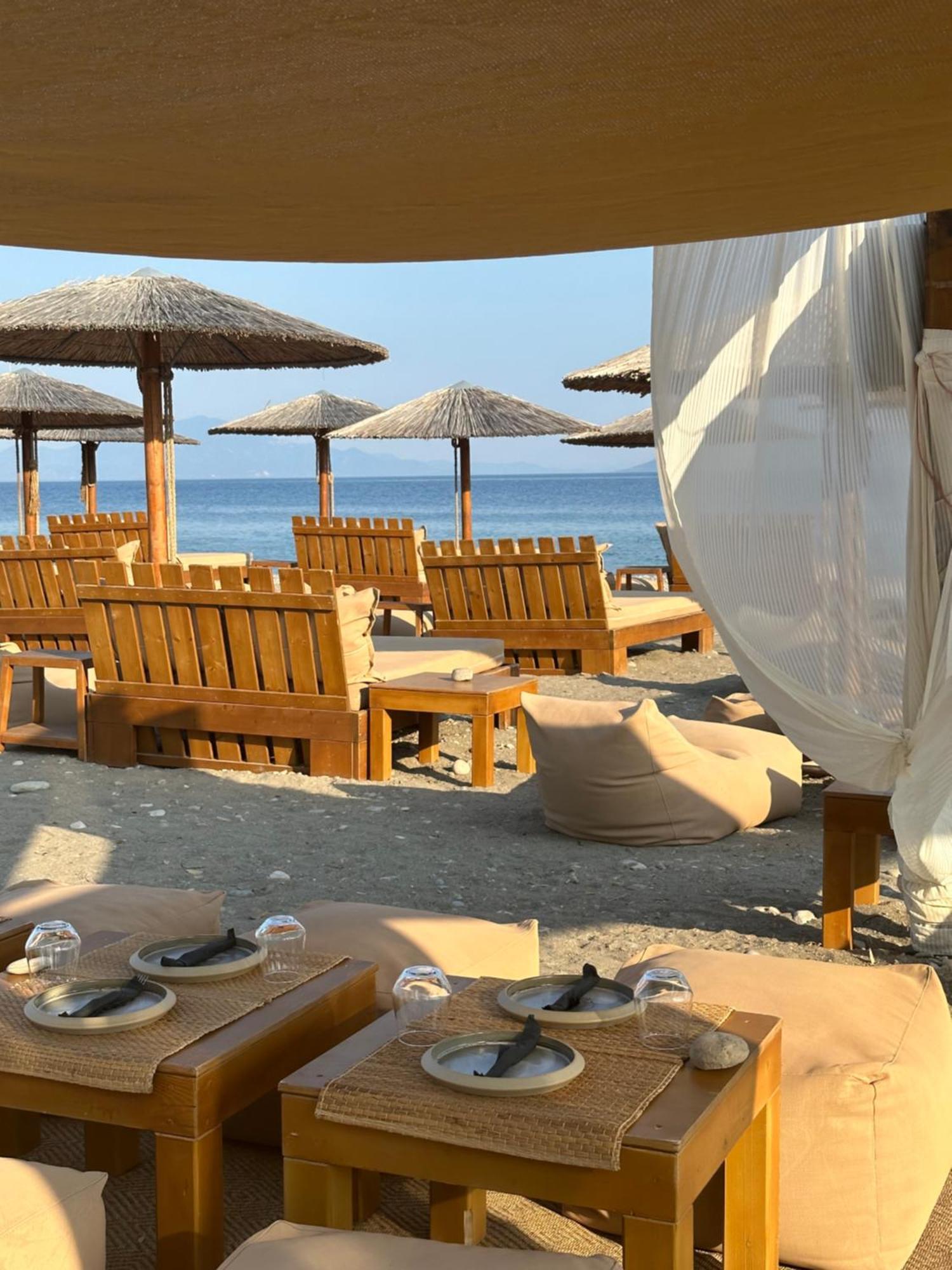 Apolonio Pefki Evia Aparthotel ภายนอก รูปภาพ